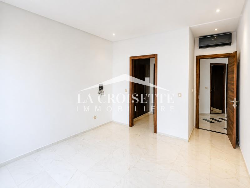 Appartement s3 avec piscine aux Berges du Lac 2